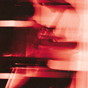 Garment Of Praise (Live) Por Equippers Worship