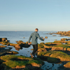 Shoreline of Faith Por Sam Hibbard