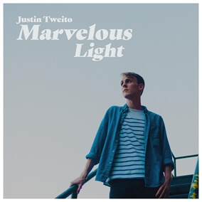 Marvelous Light Oleh Justin Tweito