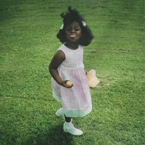 Simple Ways (feat. Bethany Wohrle) Por Zahriya Zachary