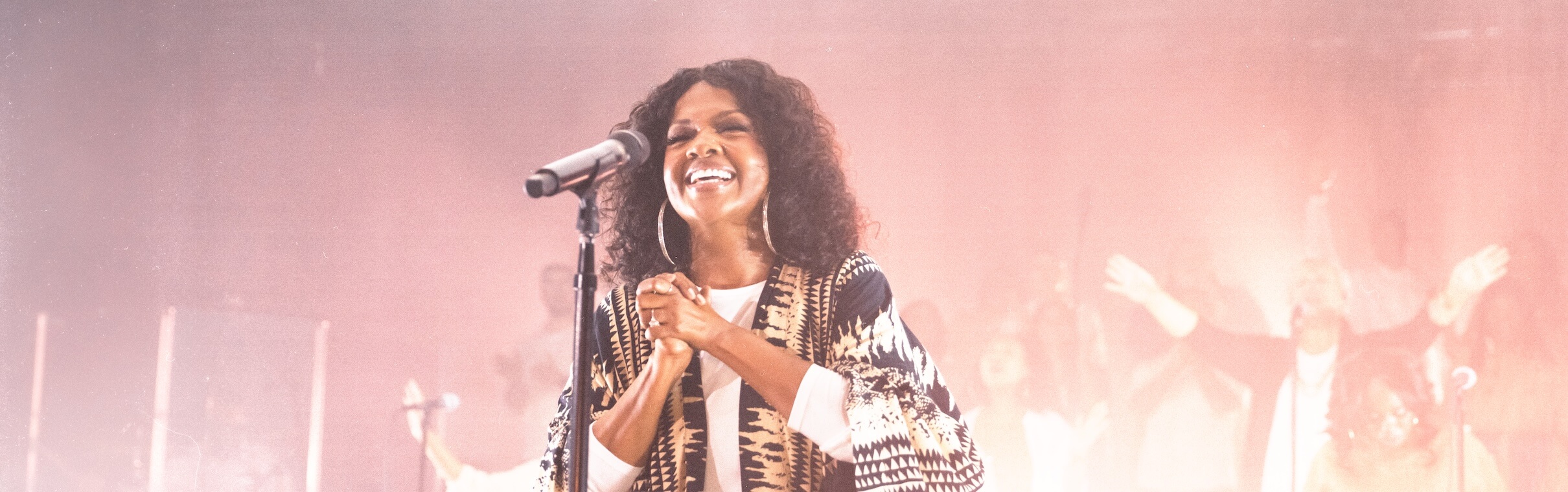 CeCe Winans